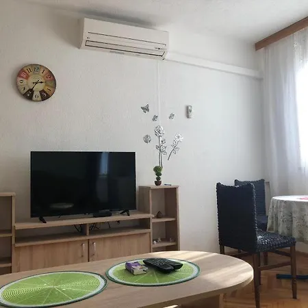 Apartment Sara